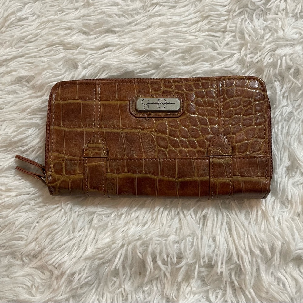 Brown Crocodile Embossed Women's Wallet